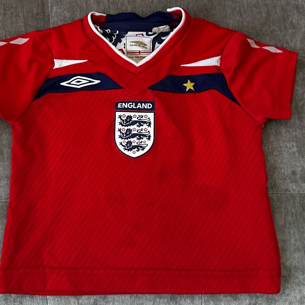 Umbro Red England Baby’s Shirt